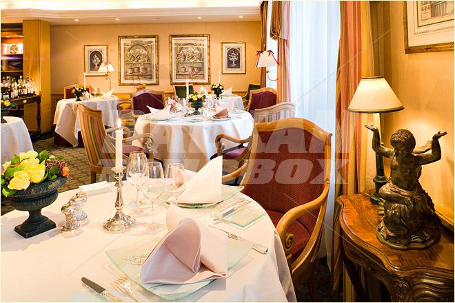 почивка в Beau Rivage Geneva