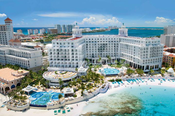 holiday in Riu Palace Las Americas Cancun