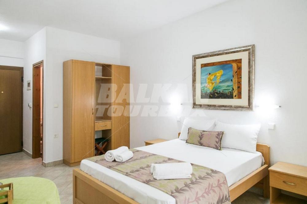 почивка в Alexandros Hotel Apartments