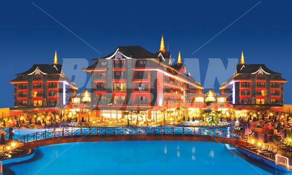 holiday in Siam Elegance Hotel and Spa