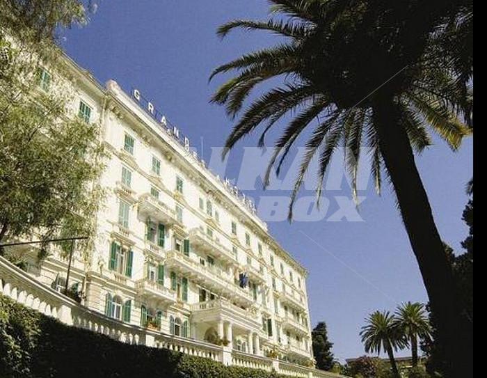 holiday in Grand Hotel Des Anglais