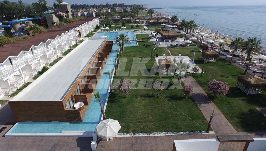 holiday in Risus Aqua Beach Resort