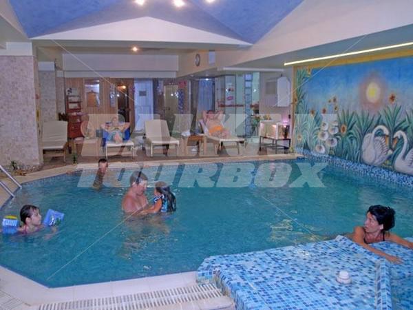 holiday in Derici Hotel