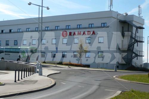 holiday in Ramada Airport Prague