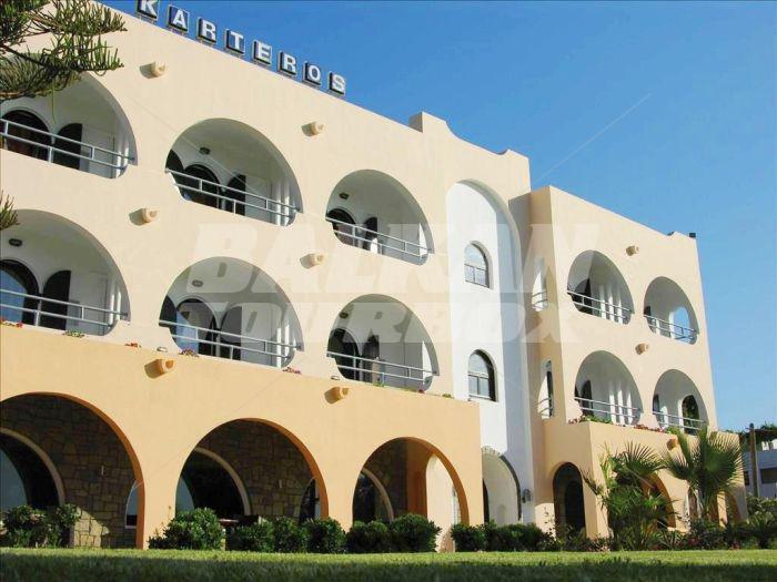 почивка в Karteros Hotel