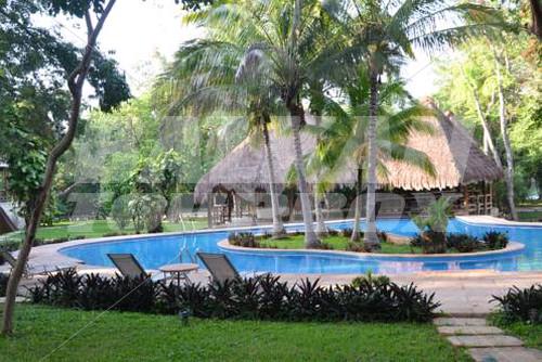 holiday in The Lodge at Uxmal