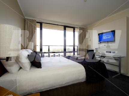 holiday in Rydges Lakeside Canberra