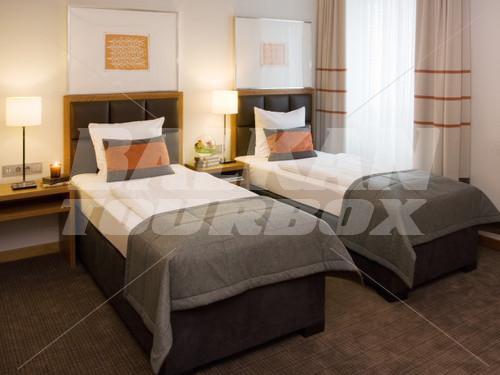 почивка в Golden Tulip Berlin-Hamburg