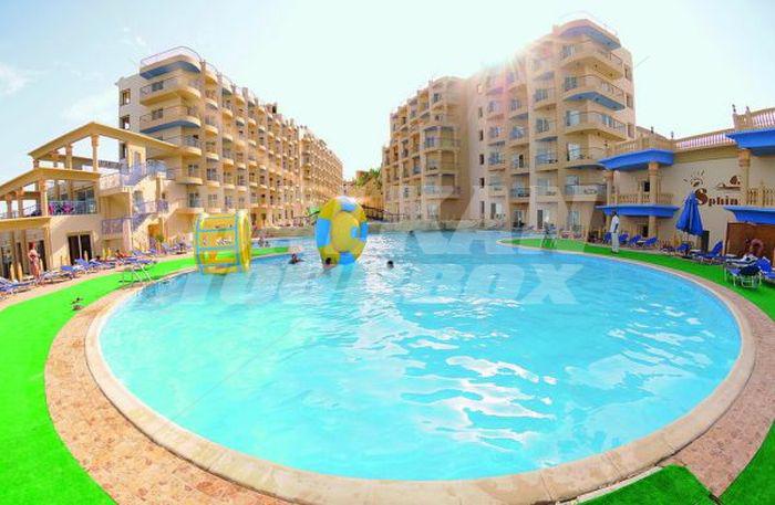 почивка в  Sphinx Aqua Park Beach Resort