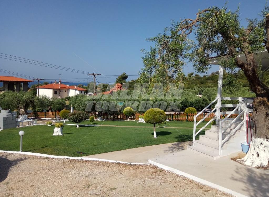 holiday in Garlis Apartments Psakoudia