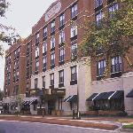 Hotel Courtyard by Marriott Savannah Downtown/Historic District, 