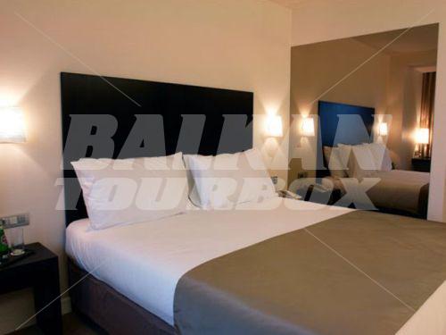 почивка в Ramada Plaza Bucharest