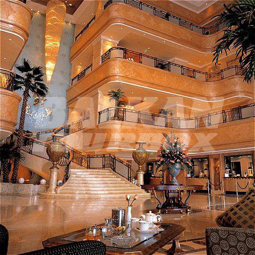 почивка в Crowne Plaza