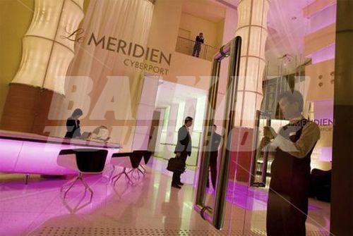 почивка в Le Meridien Cyberport