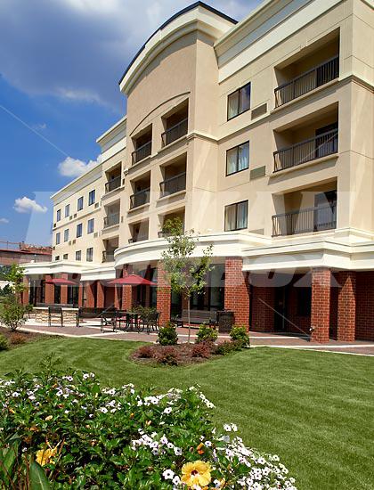 holiday in Courtyard by Marriott Pittsburgh West Homestead/Waterfront