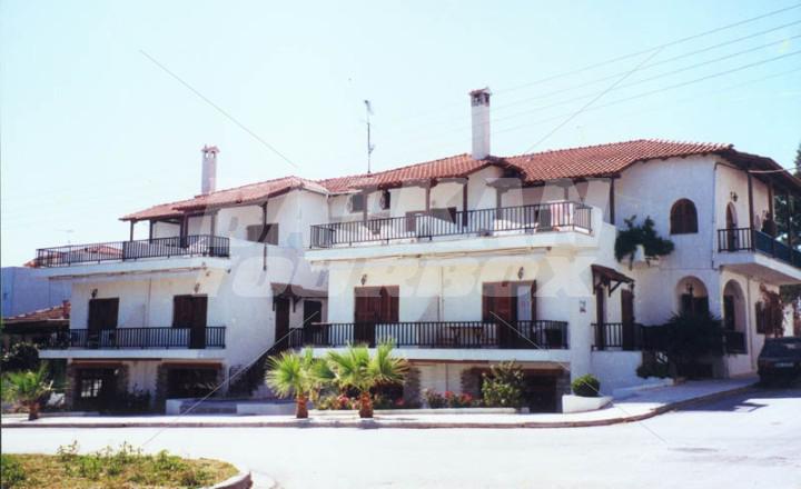 почивка в Tzogalis Apartments