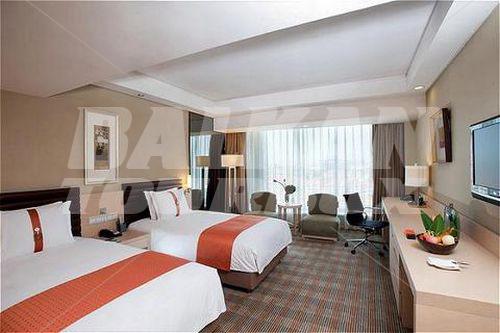 почивка в Holiday Inn Parkview