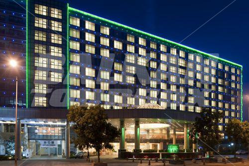 почивка в  Holiday Inn Parkview