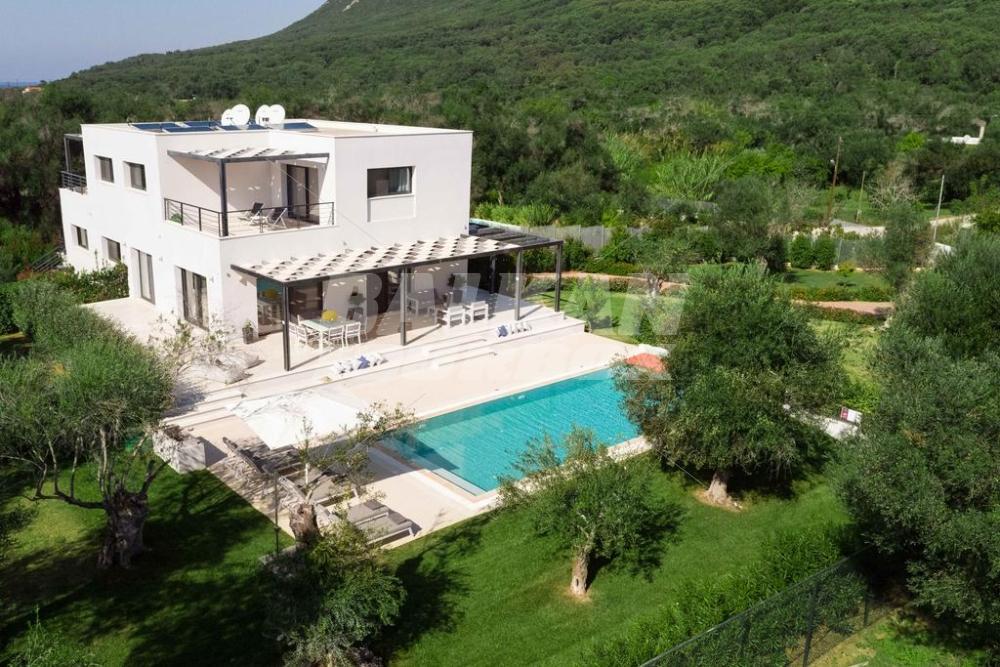 почивка в Almyra Villas - Agios Mattheos