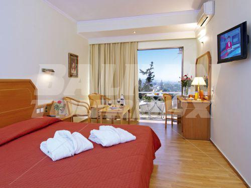 почивка в Rethymno Mare Hotel