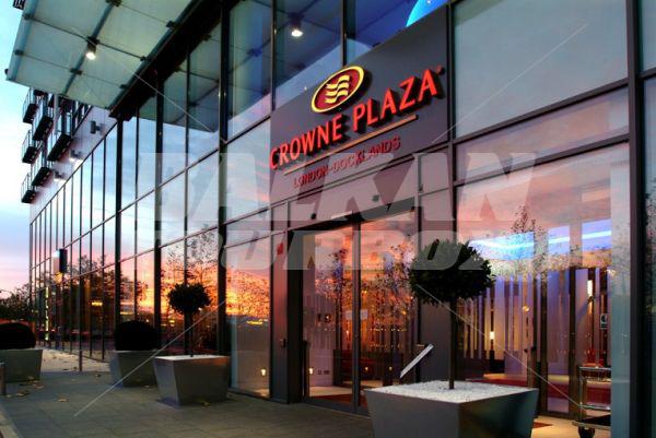 holiday in Crowne Plaza London Docklands