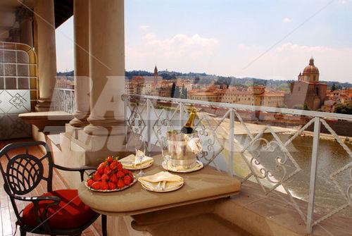 почивка в The St. Regis Florence