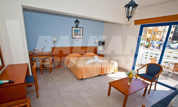 почивка в Kefalos Damon Hotel Apartments