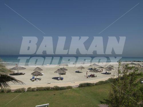 почивка в Umm Al Quwain Beach