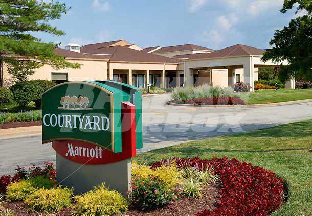 holiday in  Courtyard by Marriott St. Louis Creve Coeur