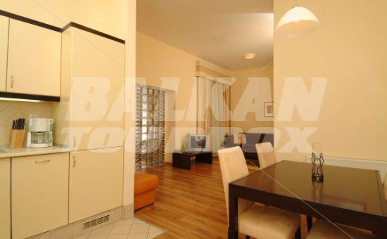 почивка в Mamaison Residence Izabella Budapest