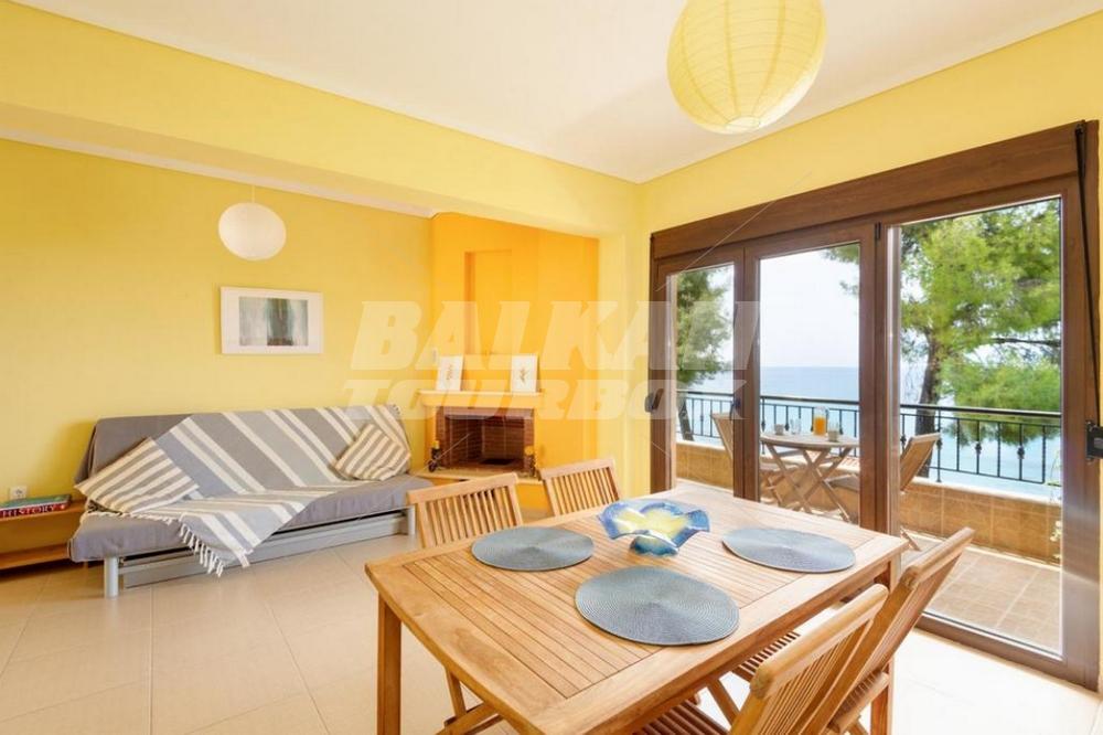 holiday in Beachfront Villa Possidi