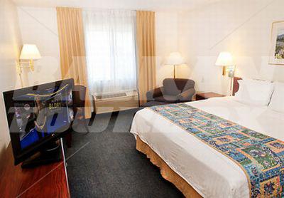 holiday in Fairfield Inn by Marriott Dallas Park Central