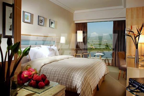 почивка в Four Points By Sheraton Shenzhen