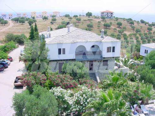 holiday in Geranion Village