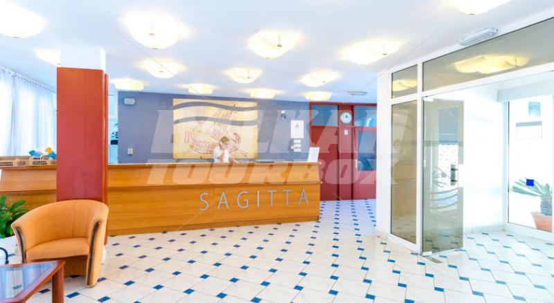 почивка в Holiday Village Sagitta