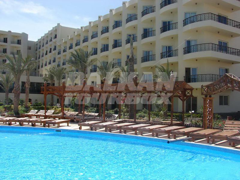 почивка в Sunrise Le Jardin Hurghada Resort