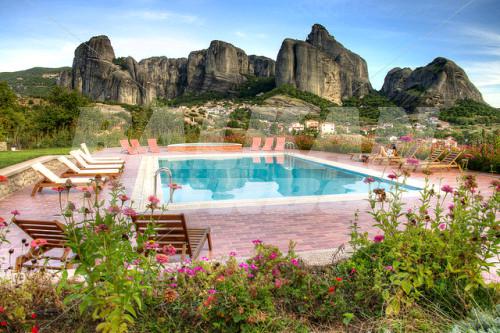 holiday in Meteora