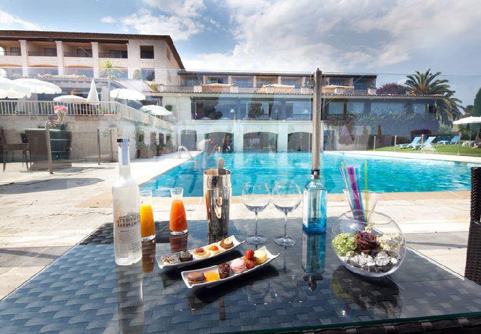 holiday in Le Mas D'Artigny And Spa