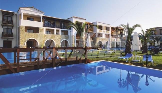 почивка в Aldemar Royal Olympian Suites