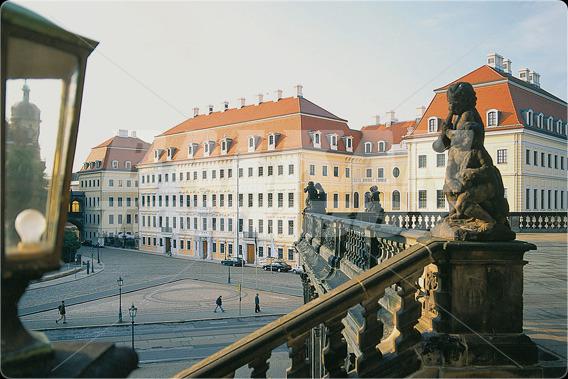 holiday in Kempinski Taschenbergpalais