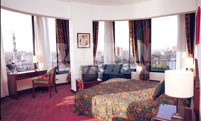 почивка в Golden Tulip Flamenco