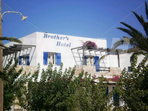 почивка в Brothers Hotel Ios