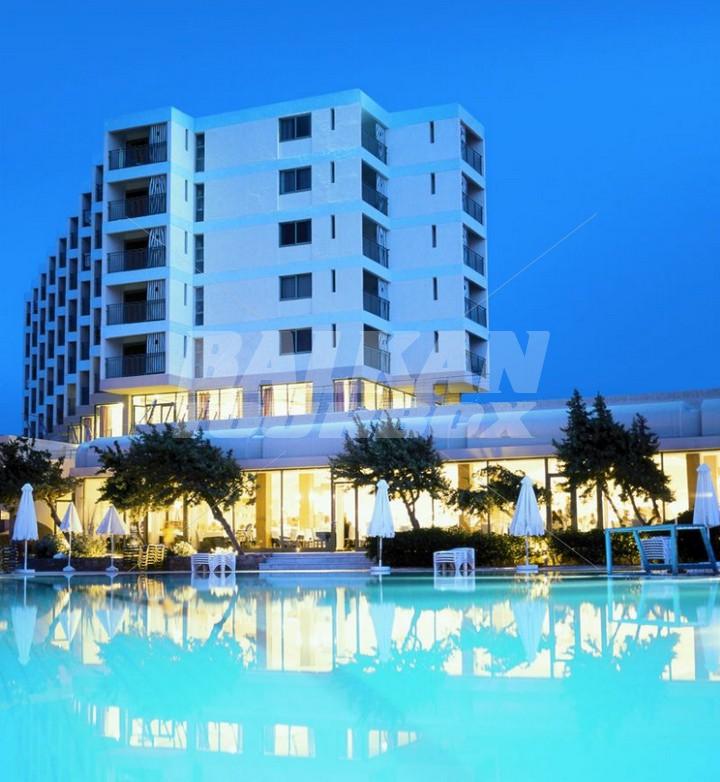 почивка в Arina Sand Resort