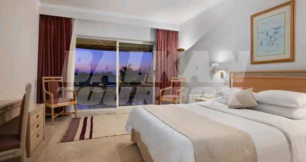 почивка в Hilton Hurghada Plaza