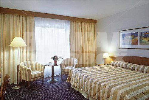 почивка в Crowne Plaza