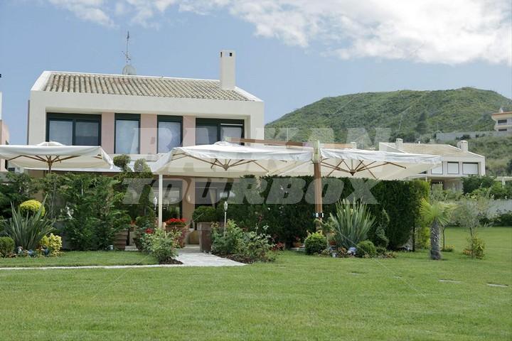 holiday in Villa Efi Pefkohori, 5 bedrooms