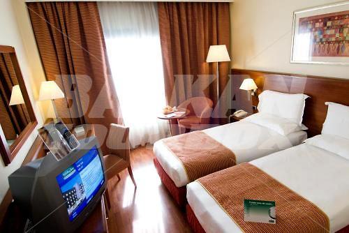 почивка в Holiday Inn Cagliari