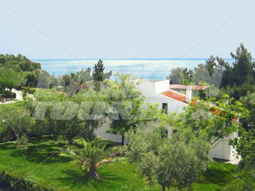 holiday in Trikorfo Beach Maisonettes