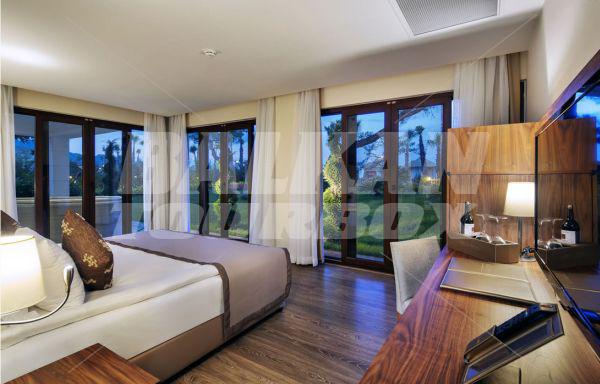 holiday in Nirvana Lagoon Villas Suites & Spa