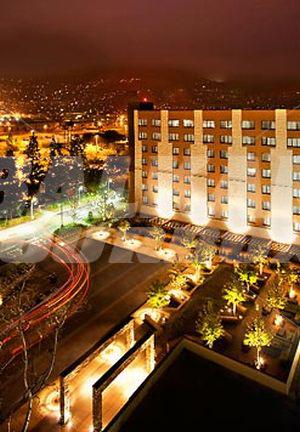 holiday in Los Angeles Marriott Burbank Airport